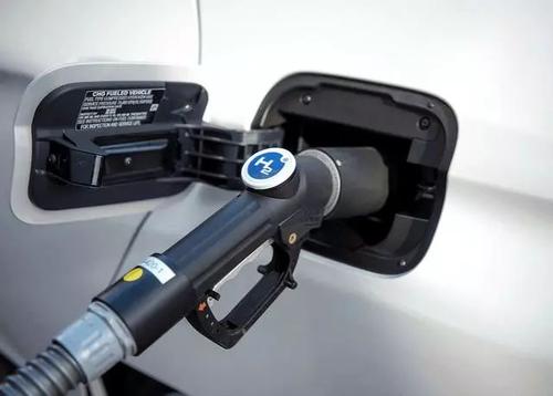 氢燃料电池商业化“在路上”，长城控股打造“三驾马车”直击行业痛点 