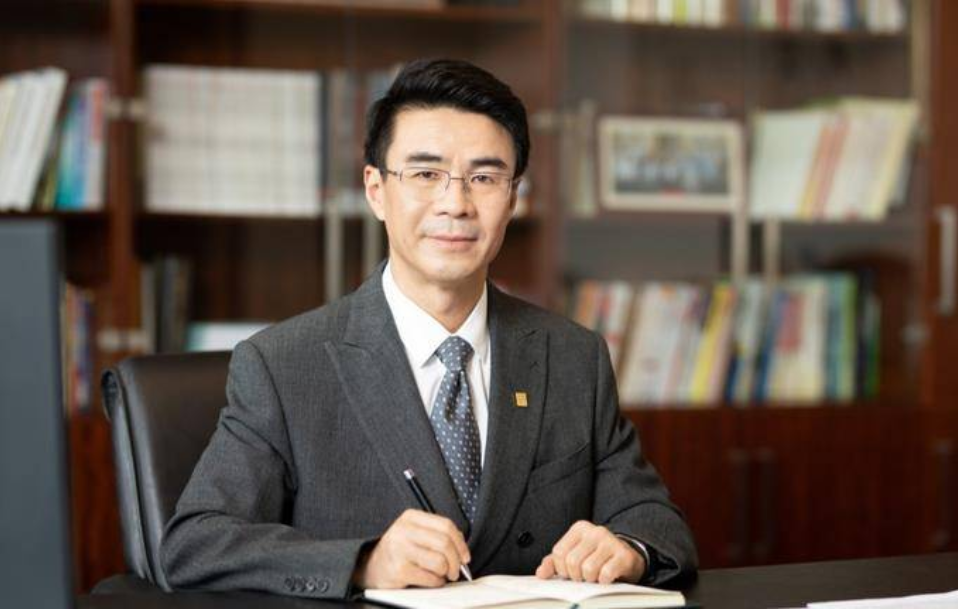 申能董事长黄迪南：氢能源的开发要突破“制、储、运、加、用”关键环节 